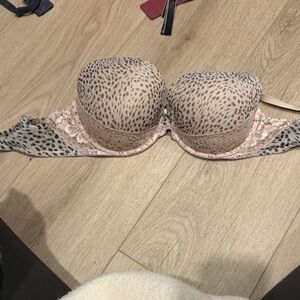 Victoria's Secret Animal Print Lace Bra